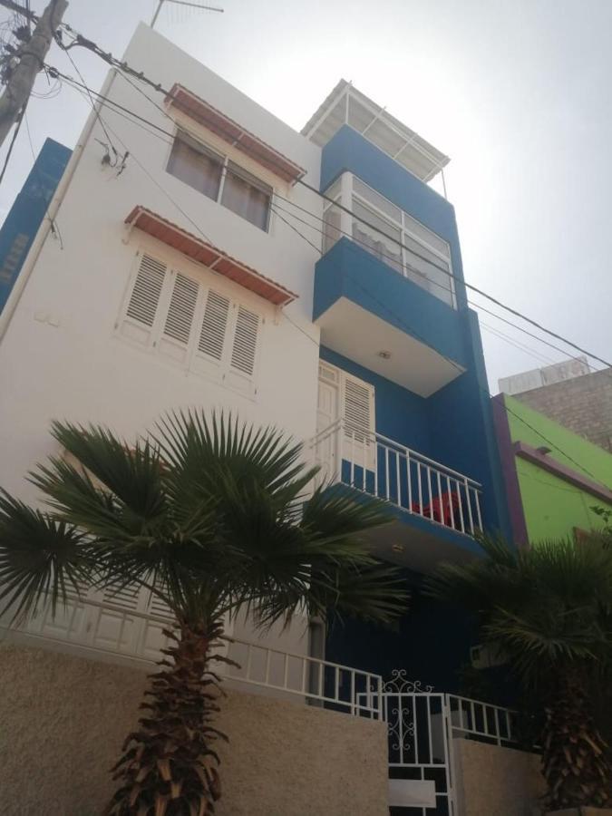 Apartamento Casa Hollanda Apartment Mindelo Ngoại thất bức ảnh